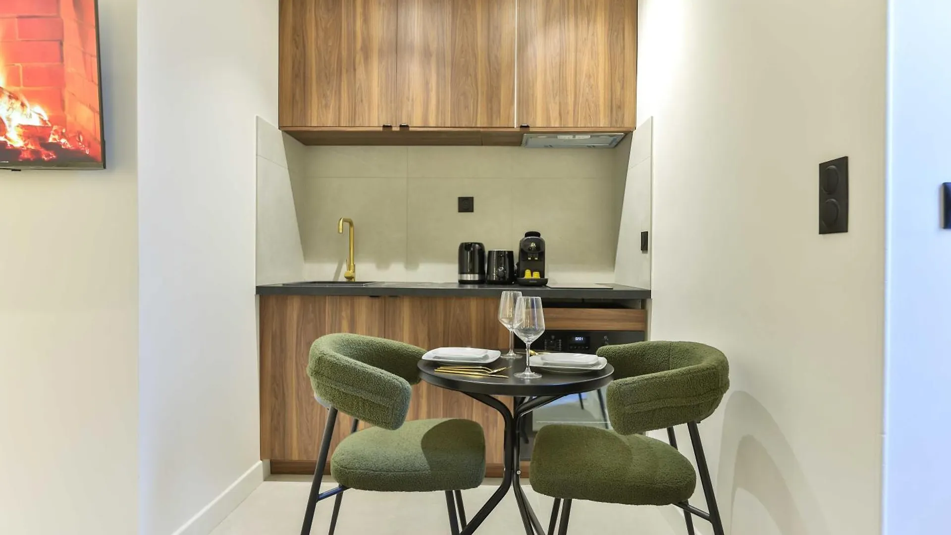 Beautiful Studio 2P Eiffel Tower Rue Du Commerce Apartment Paris France